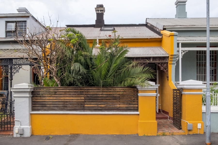 To Let 4 Bedroom Property for Rent in Woodstock Western Cape